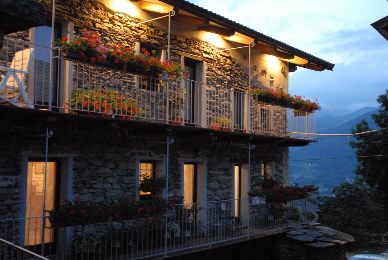 Chalet In Pietra E Legno Con Caminetto Inverso Pinasca Bagian luar foto